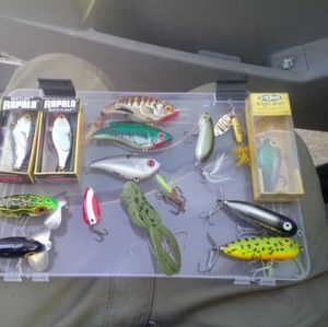 Vintage Fishing lure lot 13+ hard baits WYSIWYG